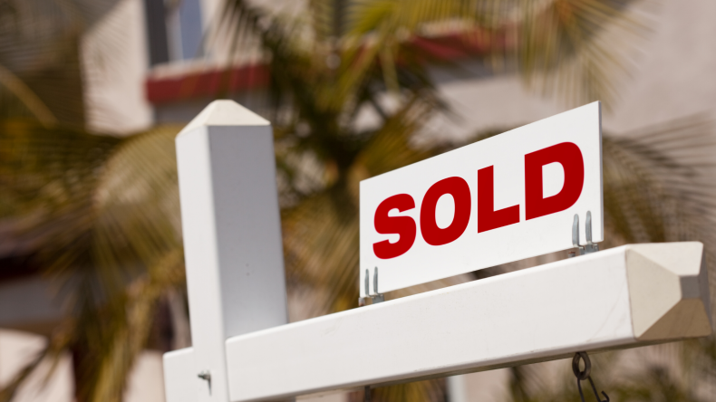 Newsweek AMPLIFY - Real Estate Less Than100K