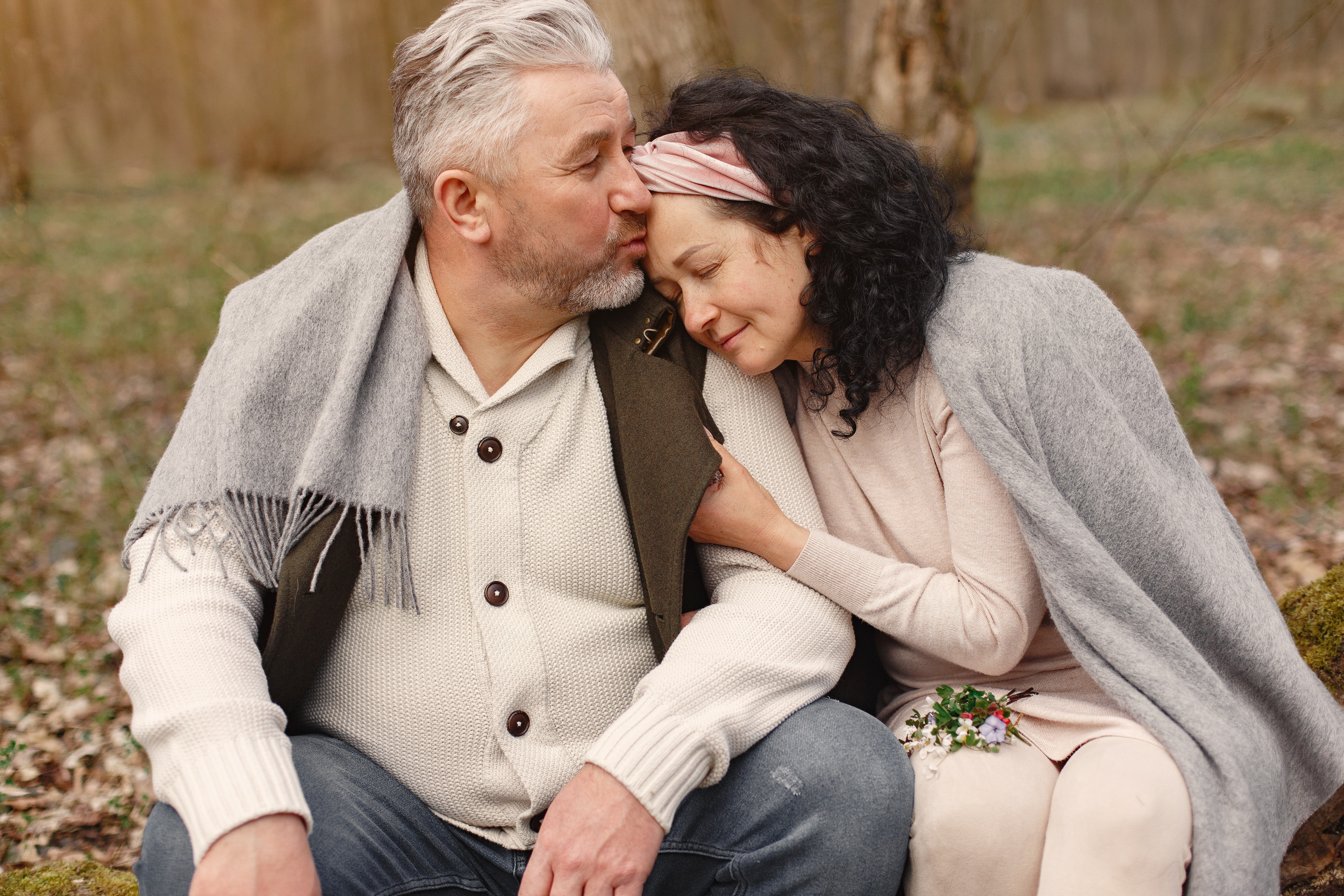 Top 9 Dating Sites For Seniors 50 And Over Looking For Love