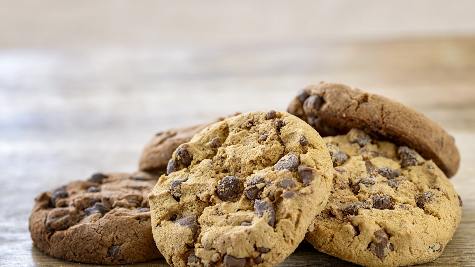 National Chocolate Chip Cookie Day 2020 Where To Get Free Or Cheap Cookies