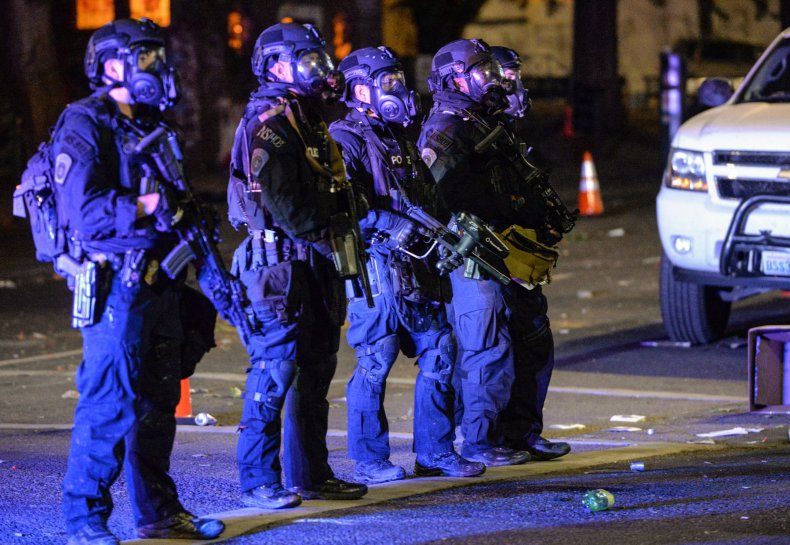 Federal agents