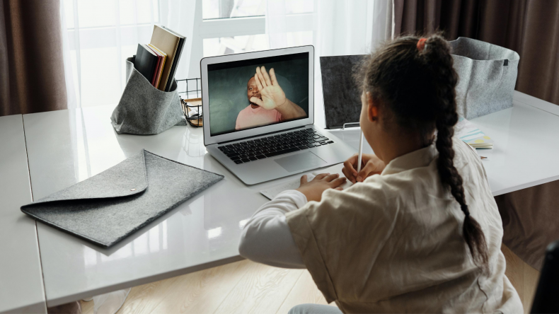 Girl speaking to man online