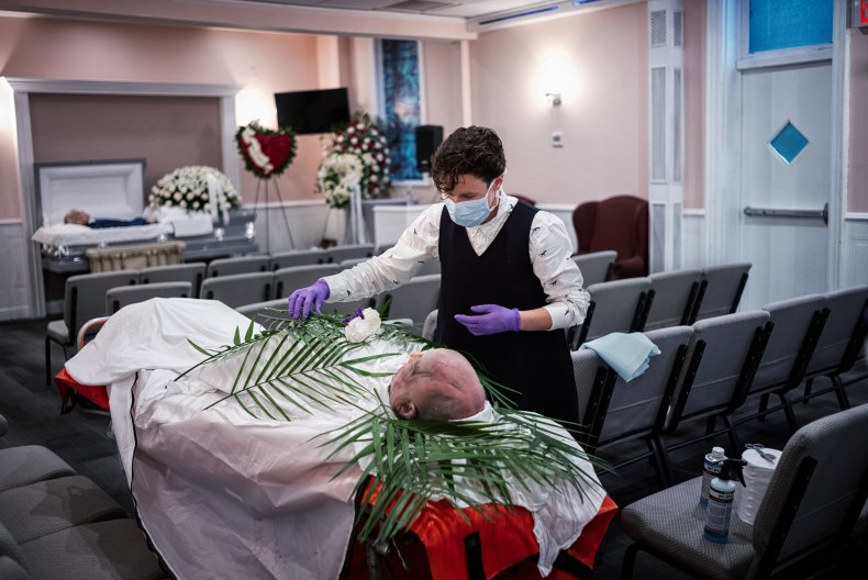 Coronavirus funeral home New York City May2020