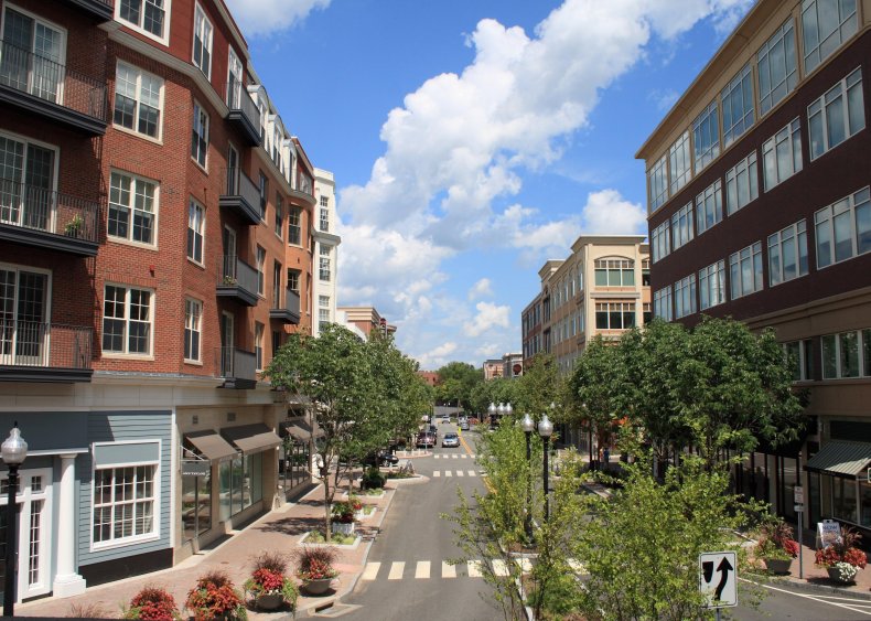 Connecticut: West Hartford Connecticut: West Hartford