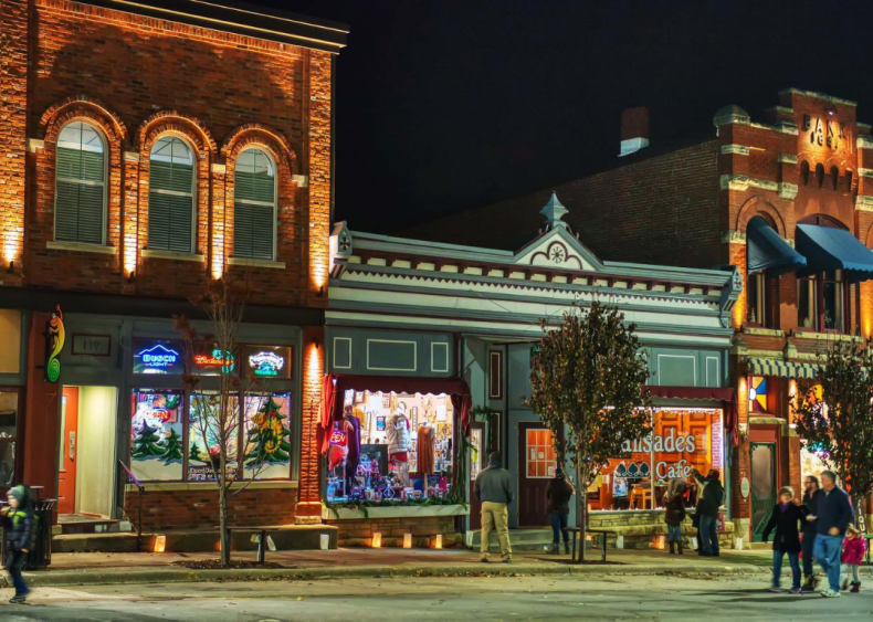 Iowa: Mount Vernon Iowa: Mount Vernon