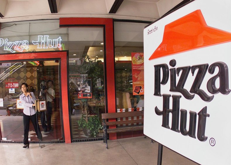 2001: Pizza Hut delivers to outer space