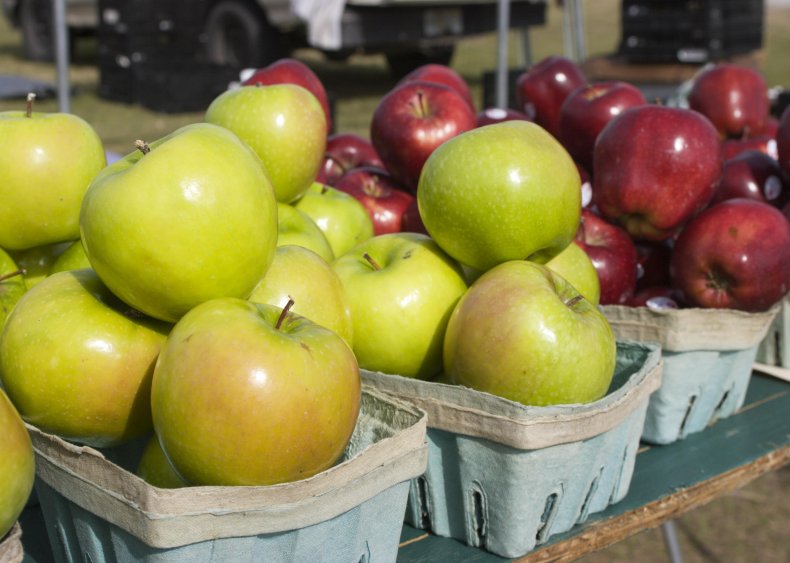 2005: New coating keeps apples fresh for longer