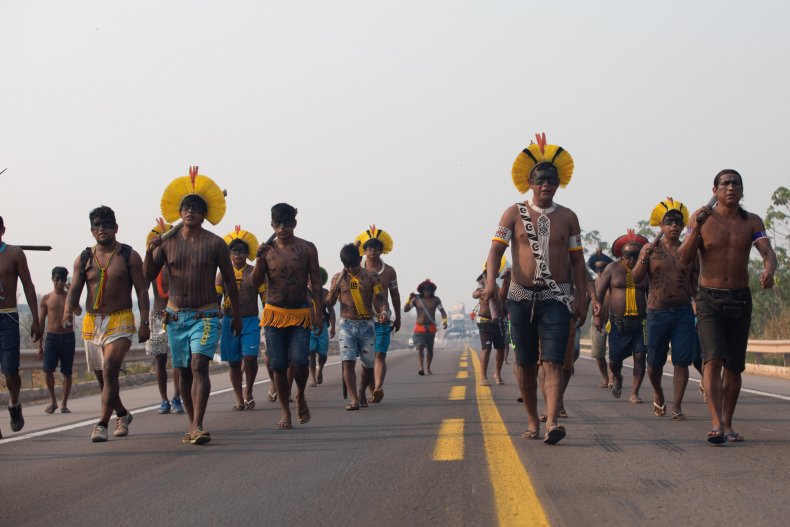 Kayapó Mekrãgnotire protest group