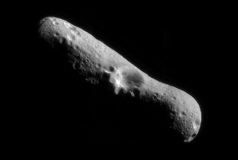 NASA image of asteroid Eros February 2000