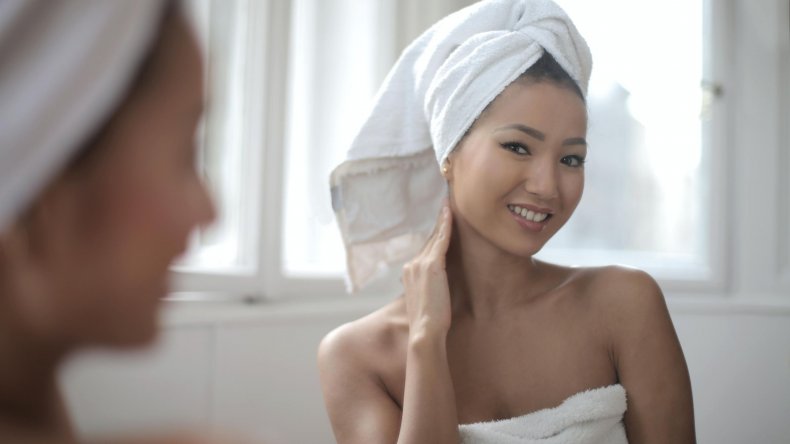 Newsweek AMPLIFY Holy Grail Home Facial