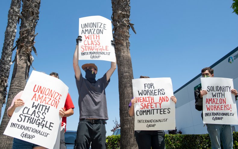 Workers protesting in May 2020