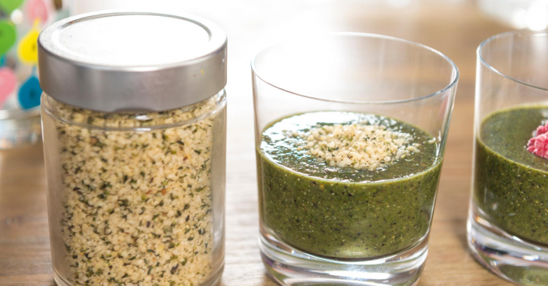 Newsweek AMPLIFY - 5 Super ingredients smoothies