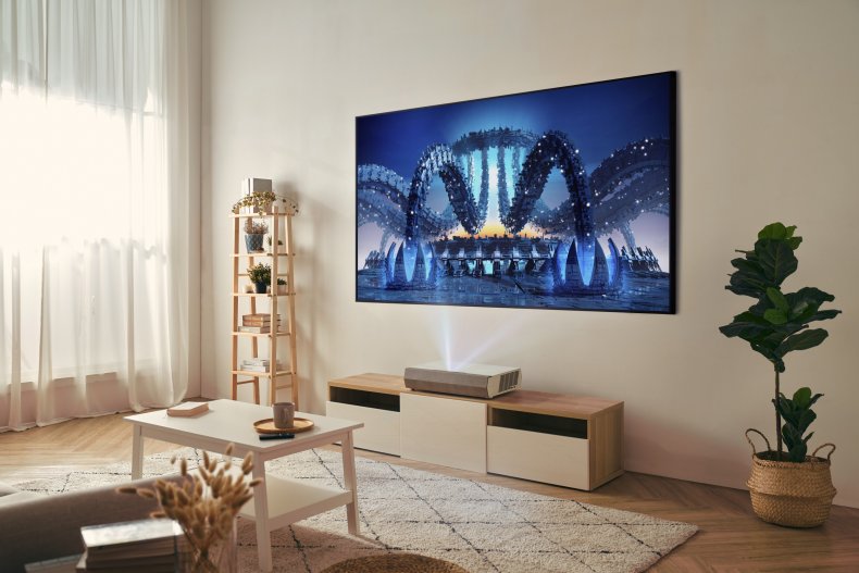 Optoma CineMax P2