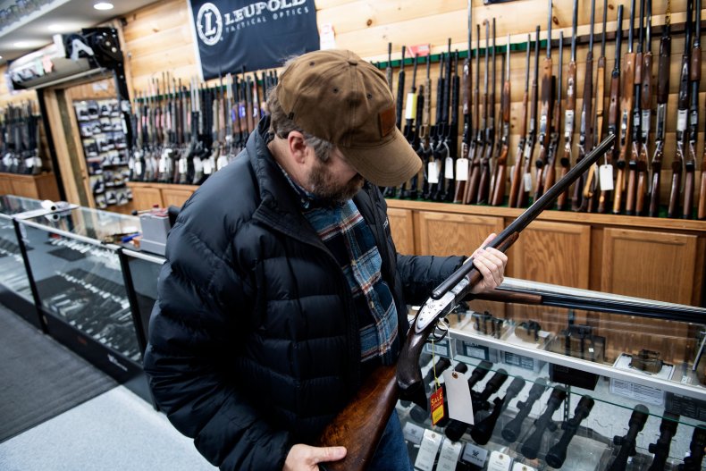 Man in gun store in Ohio