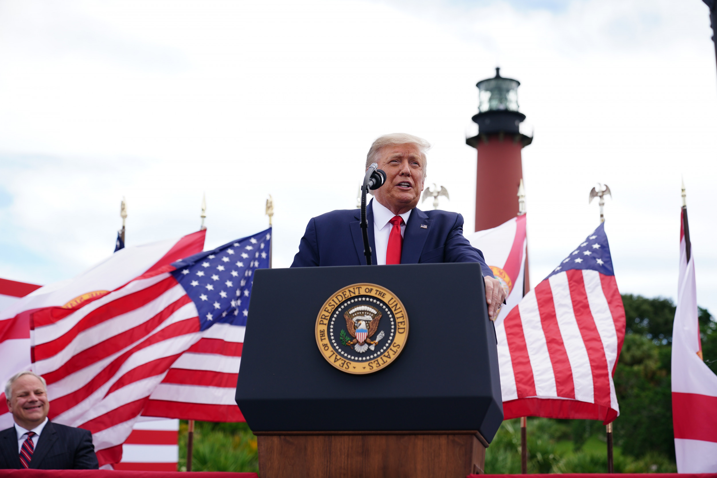 Trump Extends Offshore Drilling Ban Off Florida Coast