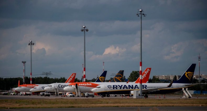 EasyJet Ryanair Planes
