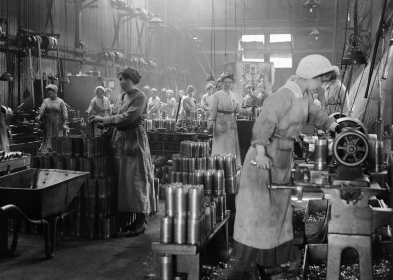 1918: Women in Industry Service publishes employment standards
