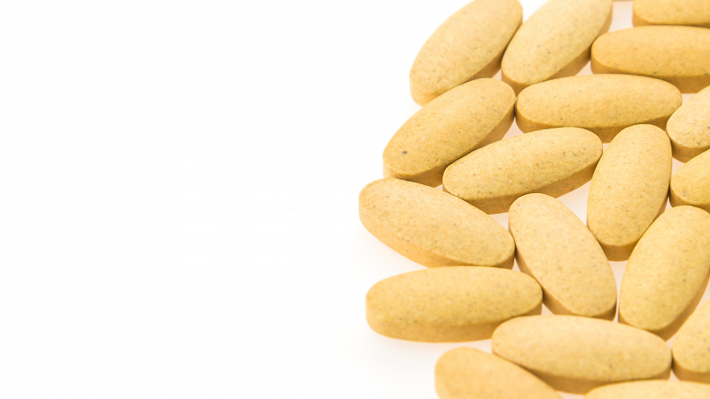 Newsweek AMPLIFY - Which Vitamin C Supplement