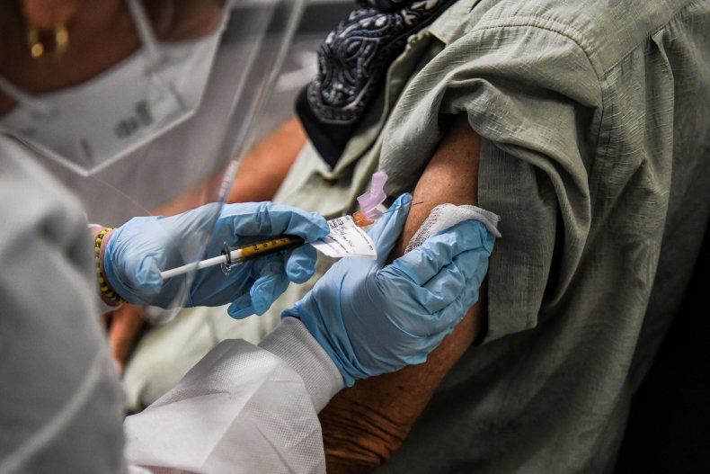 new coronavirus vaccine timeline fauci trump pfizer