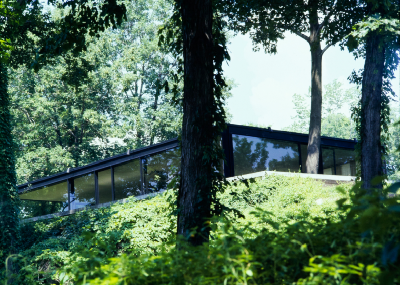 Connecticut: The Glass House