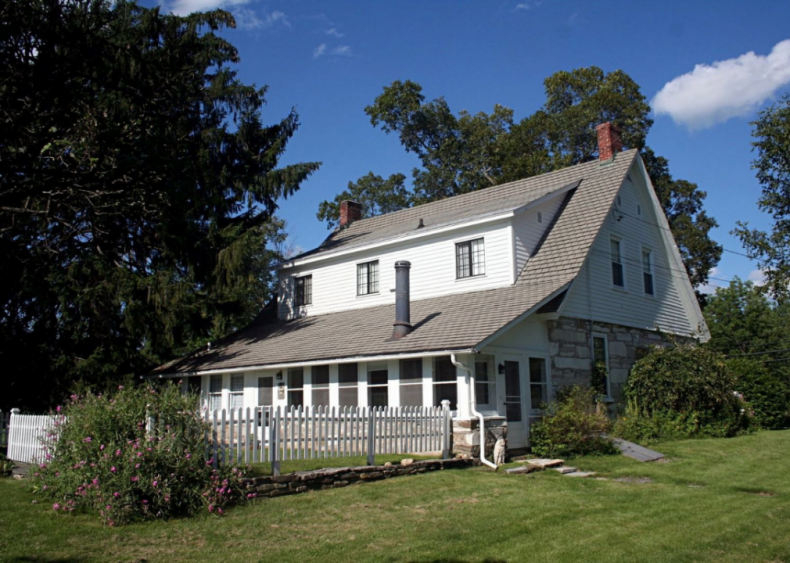 Vermont: Robert Frost Stone House Museum