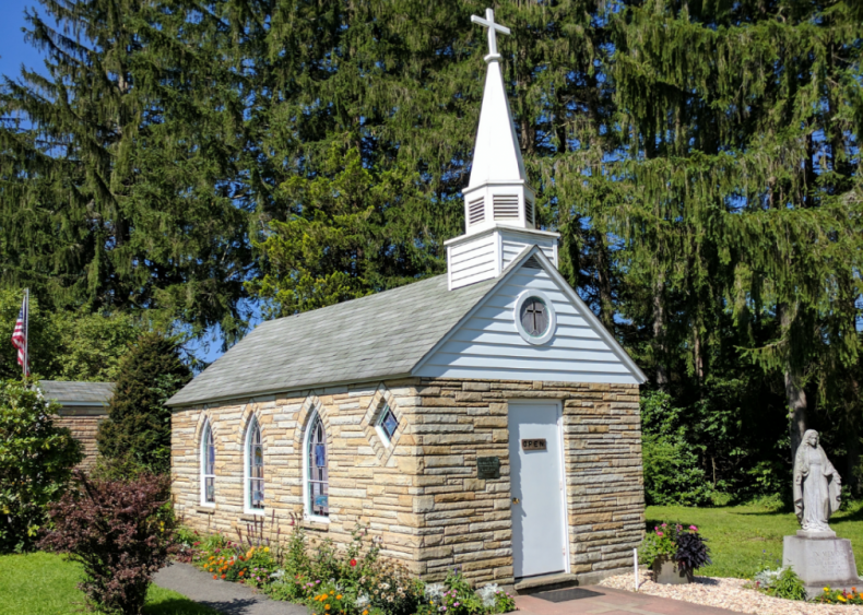 West Virginia: Our Lady of the Pines