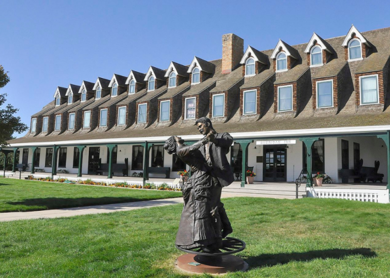 Wyoming: Sheridan Inn