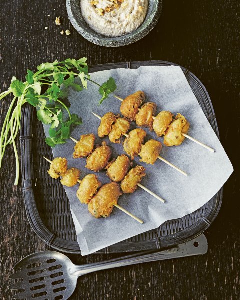 CUL_Map_StreetFood_Deep-Fried Mussels in Beer Batter CUL_Map_StreetFood_Deep-Fried Mussels in Beer Batter