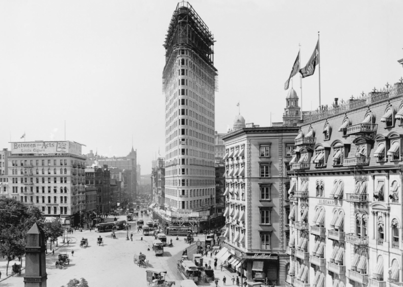 Flatiron Building - New York City 1902