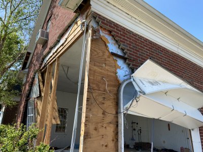 hurricane, lake charles, louisiana, hurricane laura, home hurricane, lake charles, louisiana, hurricane laura, home