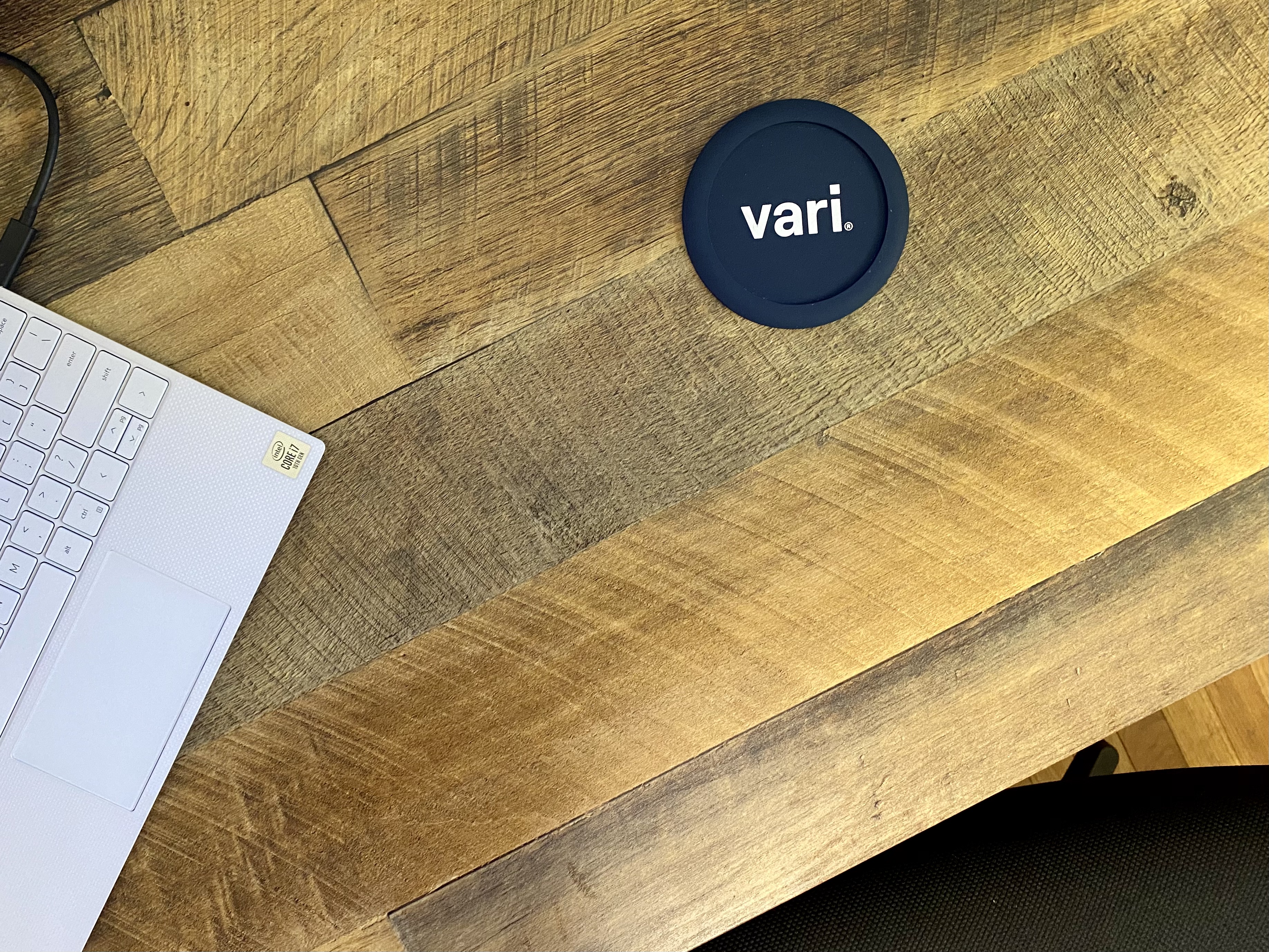 vari electric standing