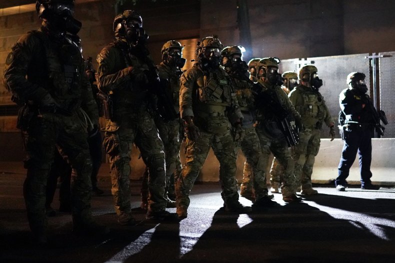 portland. federal agents portland. federal agents