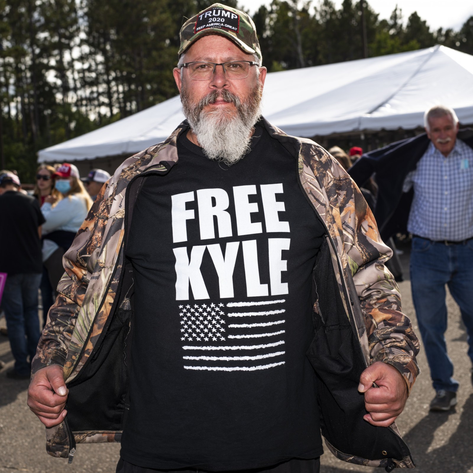 Free kyle rittenhouse fundraiser