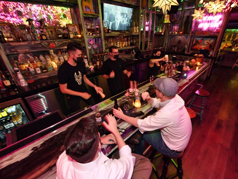 Las Vegas bar customers September 2020