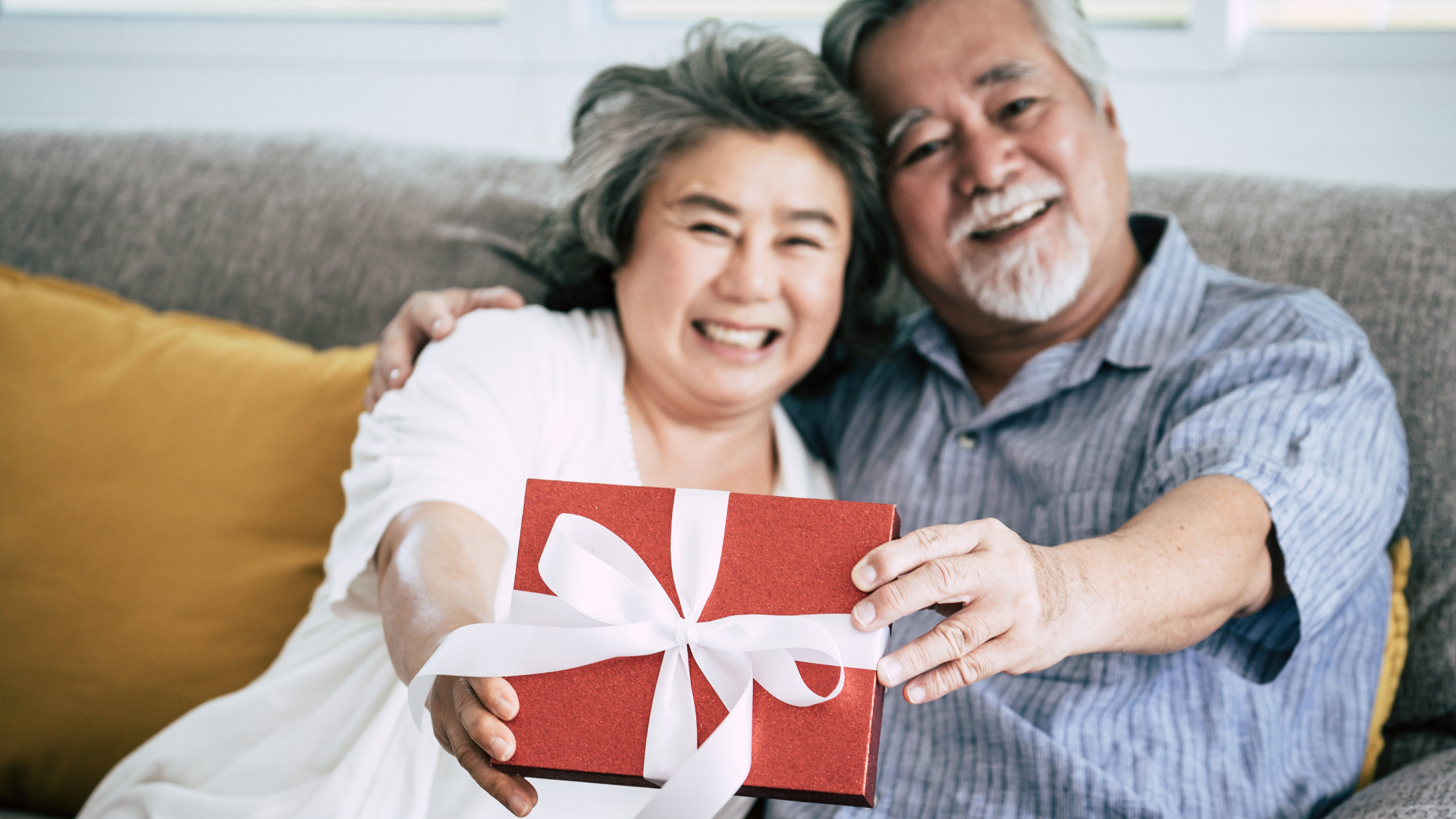 christmas gift ideas for elderly parents