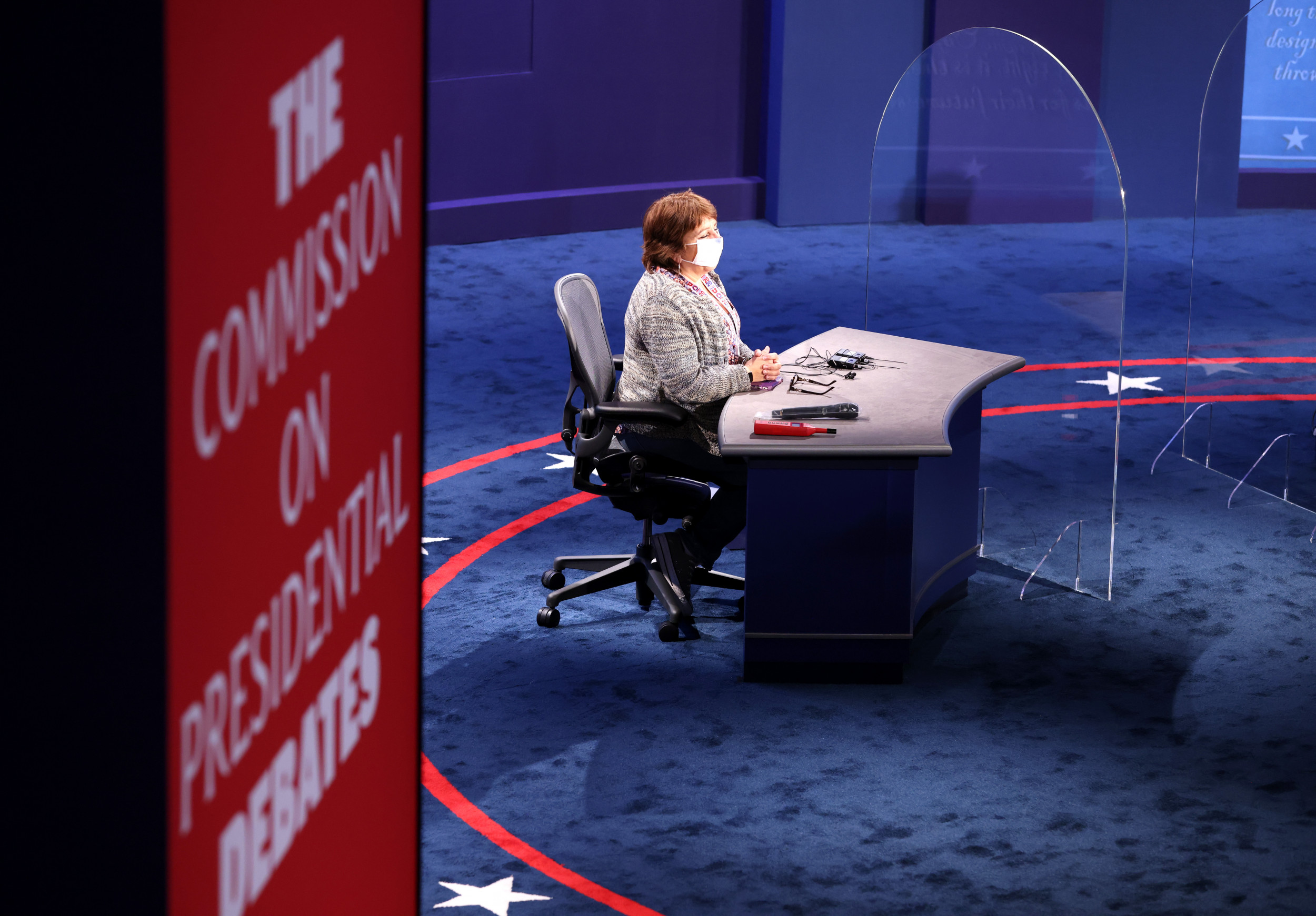 Effectiveness Of Plexiglass Barrier In Harris Vs Pence Vp Debate Questioned After Photos 9353