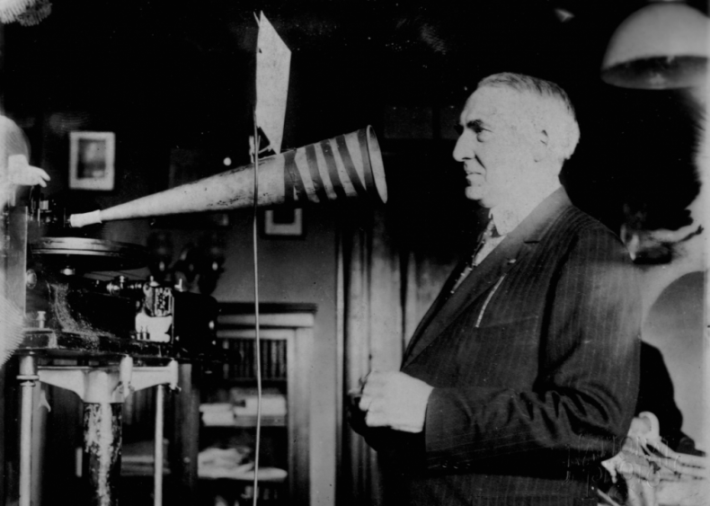 1922: President Warren G. Harding cuts a record