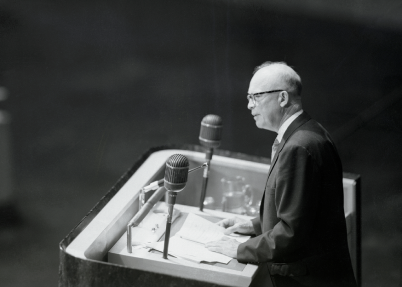 1953: President Dwight Eisenhower speaks at United Nations