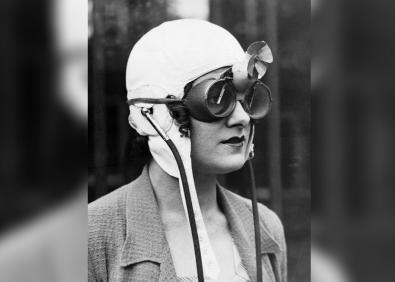 Rain goggles for race drivers