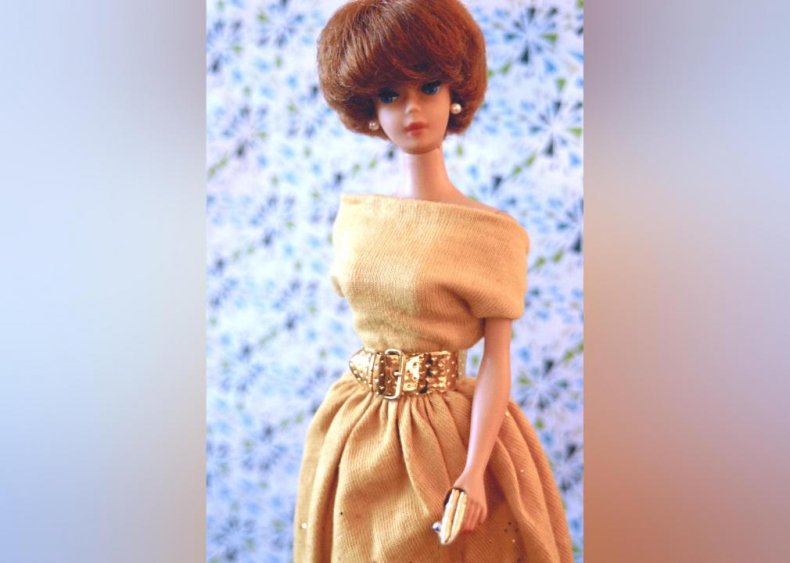1962: Barbie gets a new hairstyle