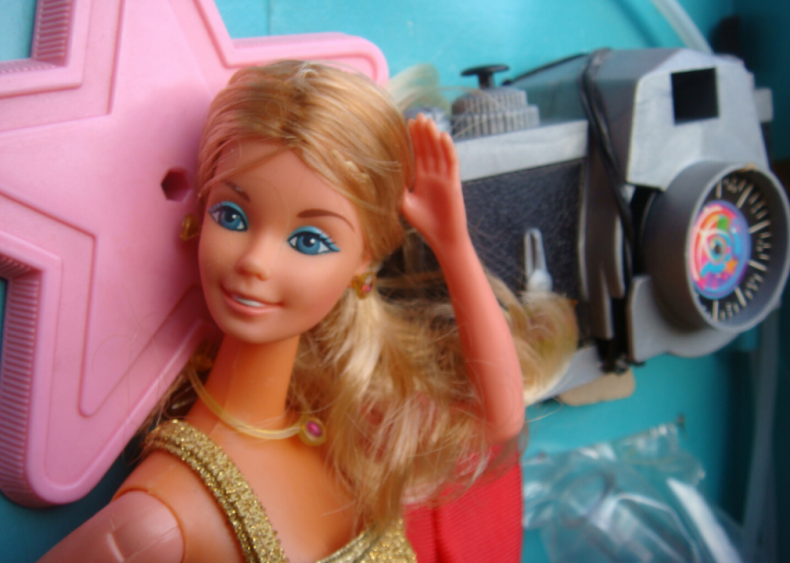 1977: Superstar Barbie sports friendlier look