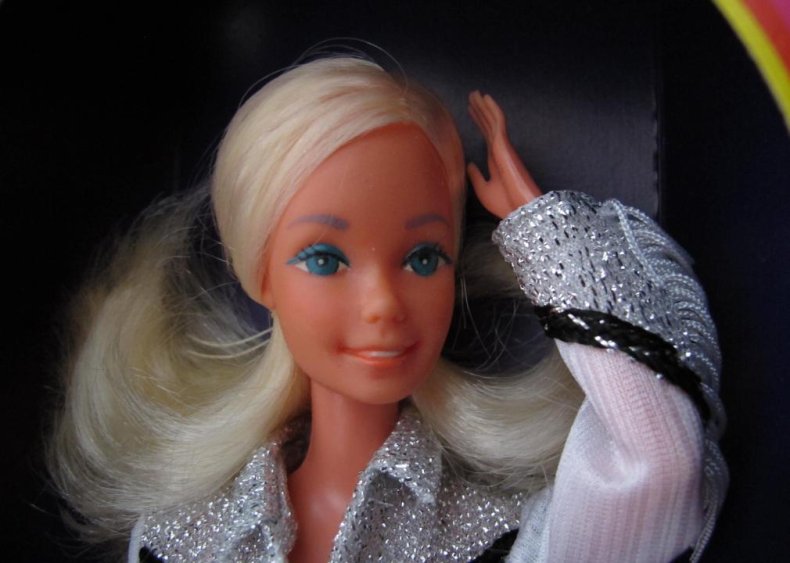 1981: Barbie goes Western