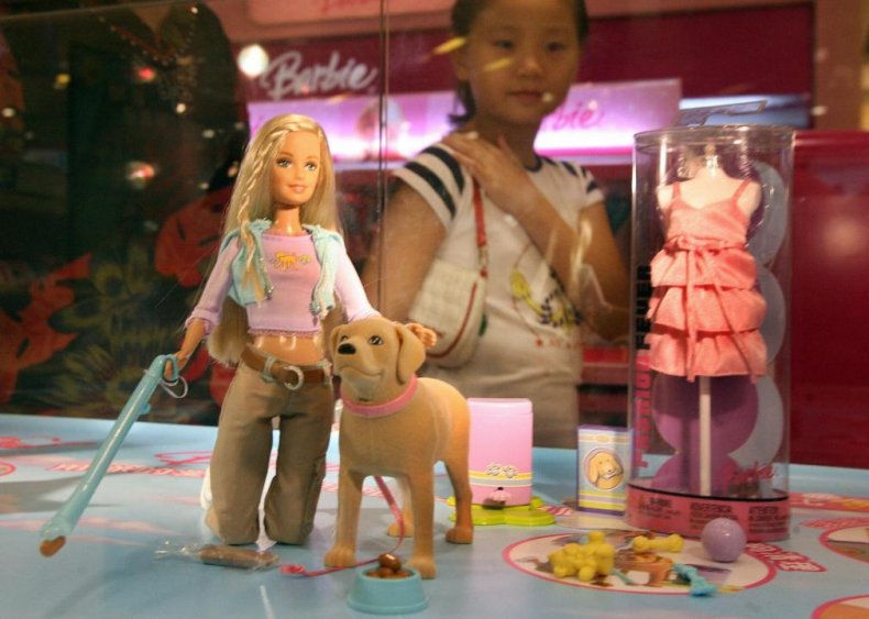 2007: Barbie and Tanner recalled
