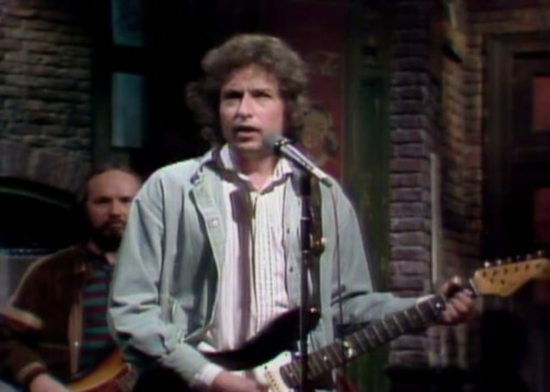 #54. Season 5, Episode 2 - Eric Idle/Bob Dylan #54. Season 5, Episode 2 - Eric Idle/Bob Dylan