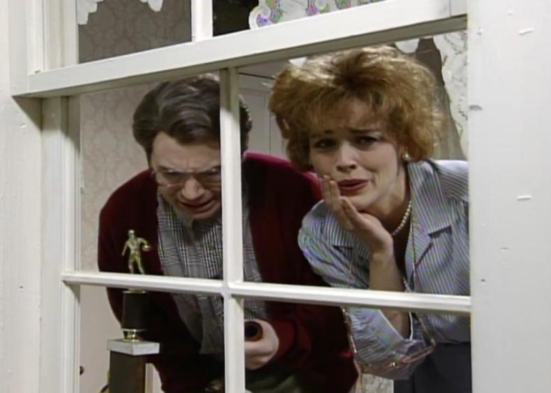#39. Season 17, Episode 17 - Sharon Stone/Pearl Jam #39. Season 17, Episode 17 - Sharon Stone/Pearl Jam