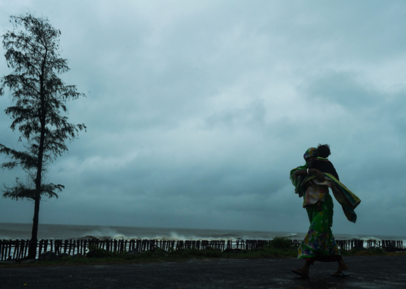 Cyclone Amphan devastates India and Bangladesh