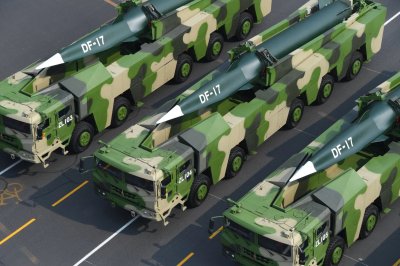 Dongfeng-17 hypersonic missiles Dongfeng-17 hypersonic missiles