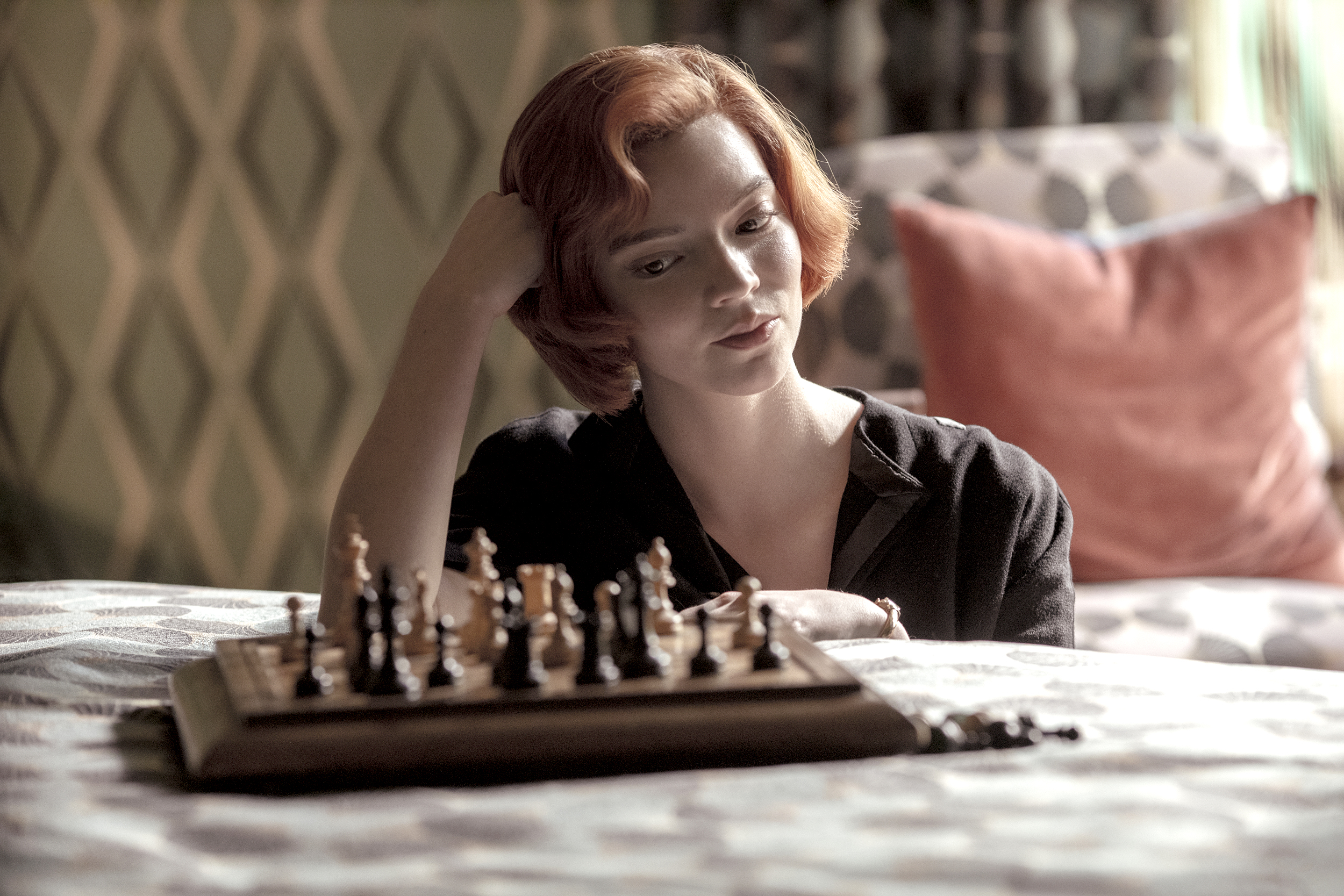 The Queen's Gambit': A Real-Life Chess Champion on Netflix's