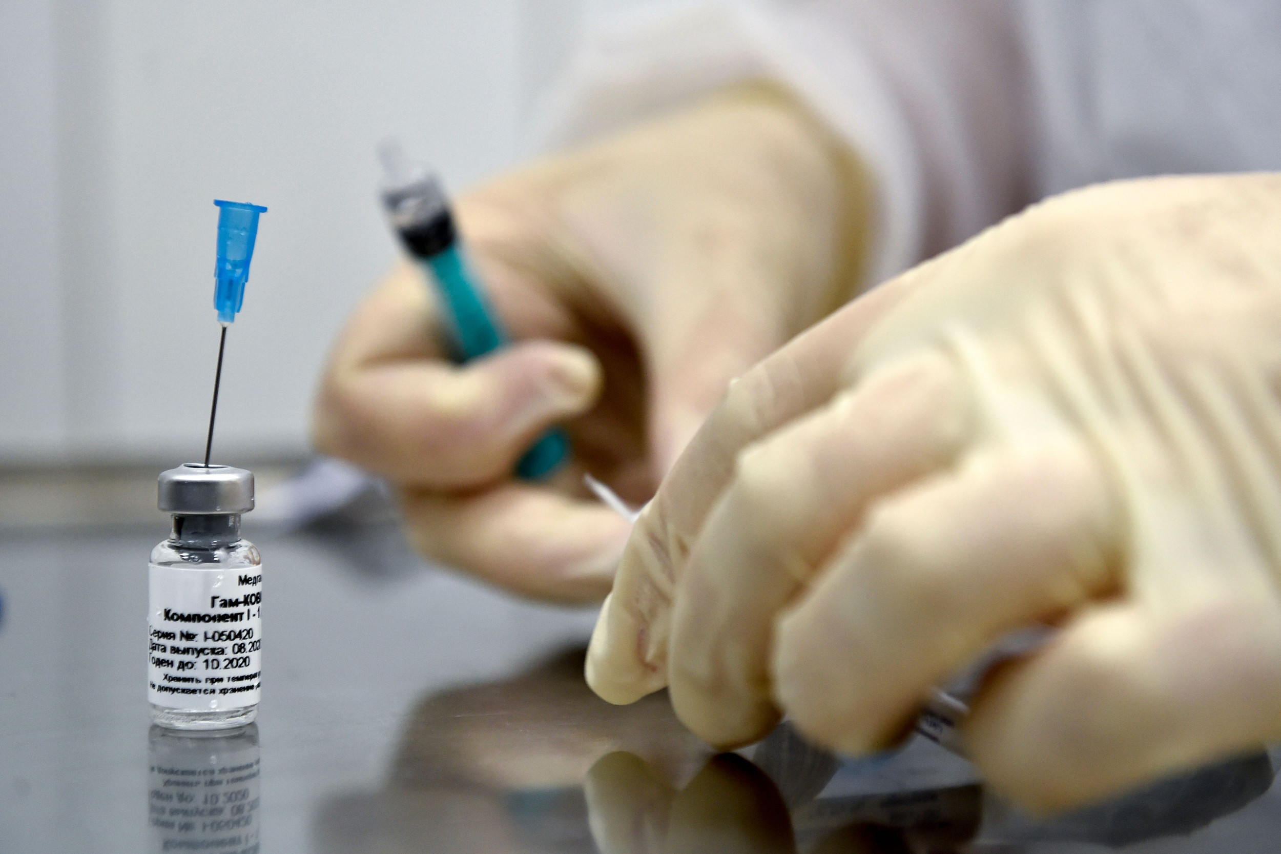 Russia Confirms Production of Second COVID-19 Vaccine as Cases Surge