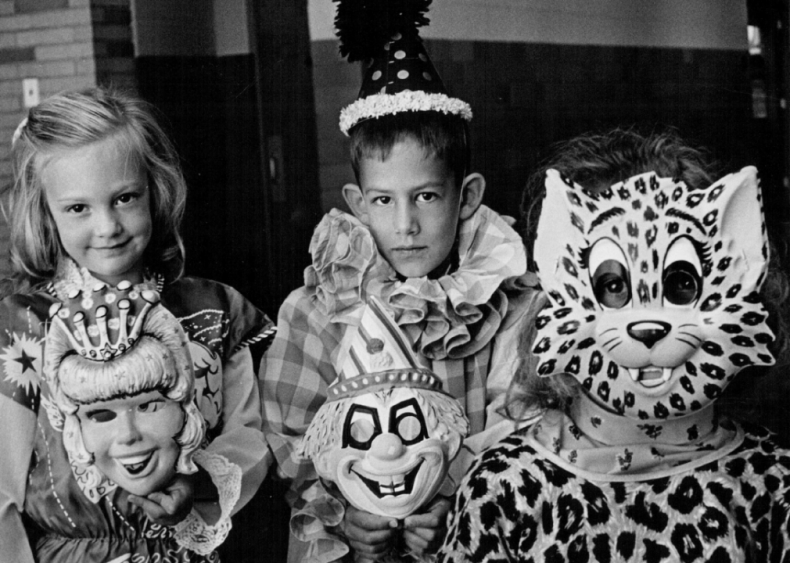 Royalty, a clown, and a cheetah Royalty, a clown, and a cheetah