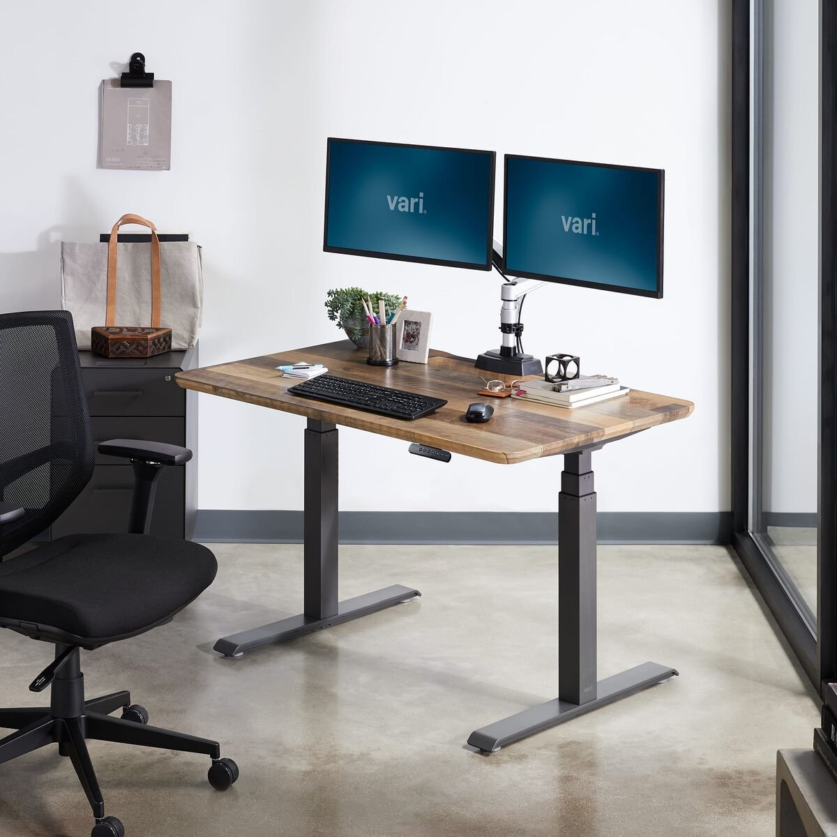 The Best Work-From-Home Gift Ideas of 2020: Sleek Standing Desks
